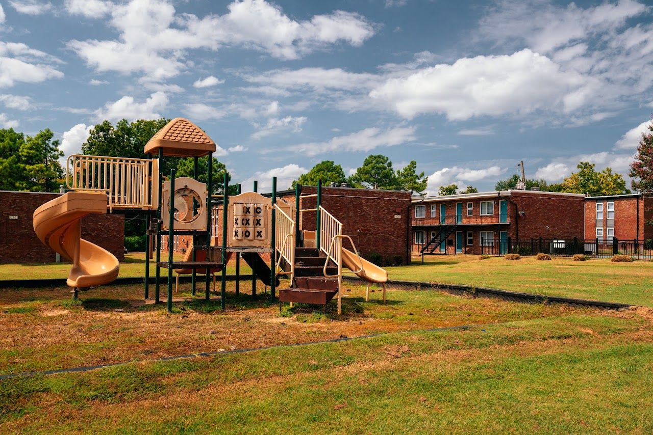 Eden Pointe Apts