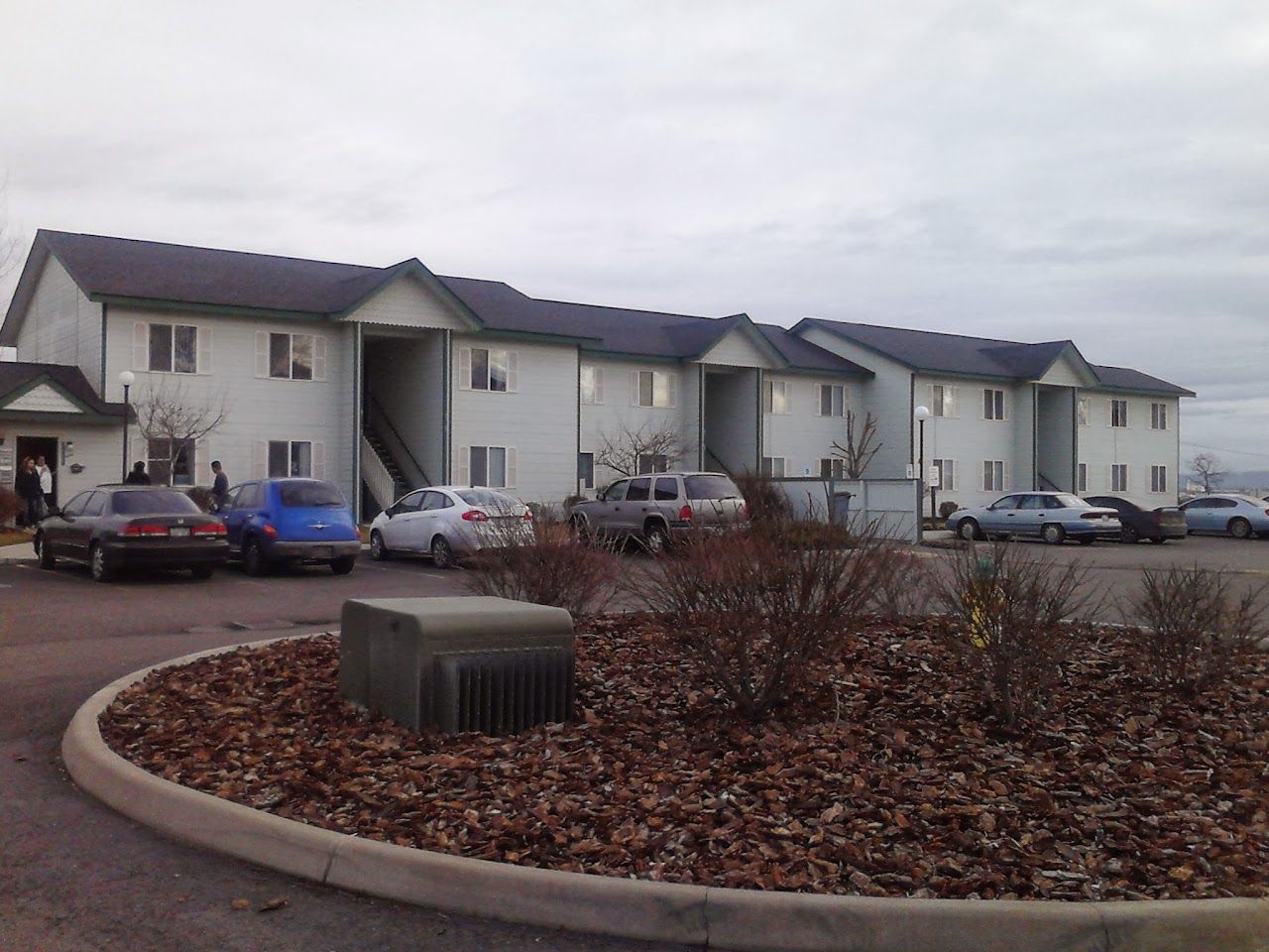 Edison Park Apartments