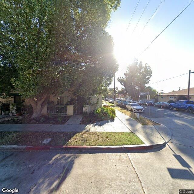 El Corazon Apts