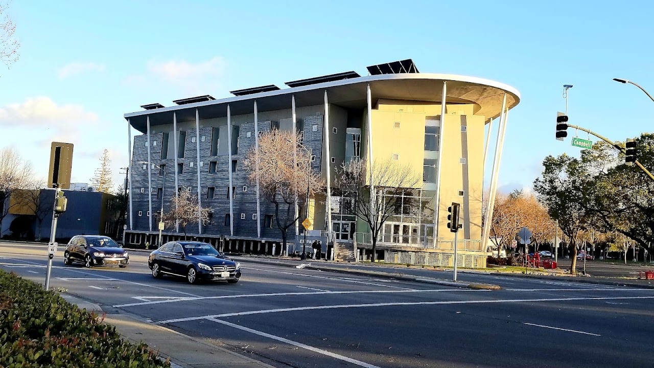 El Paseo Studios
