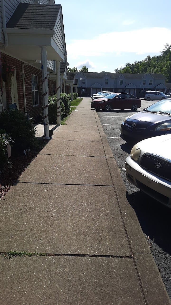 Elk Crossing Apts