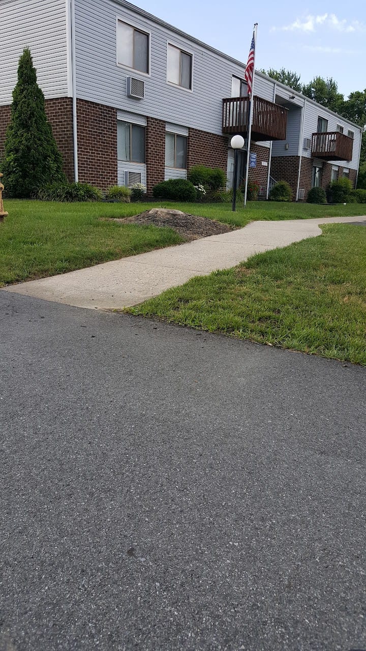 Elk River Manor