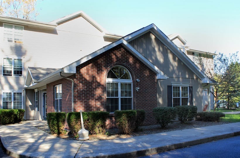 Ellis Pines Senior Apts