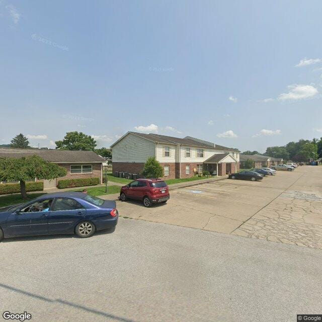 Ellm View Apts