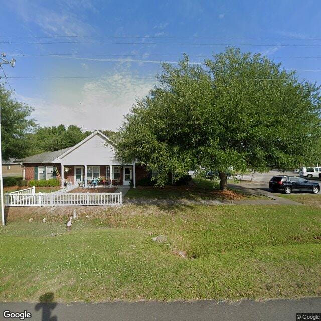 Elm Square Apts