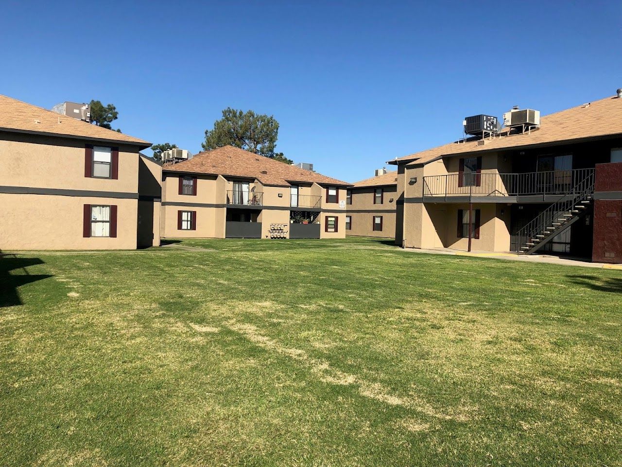 Emerald Glen Apts