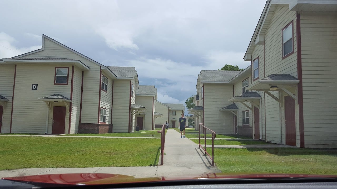 Emerald Pines Apts