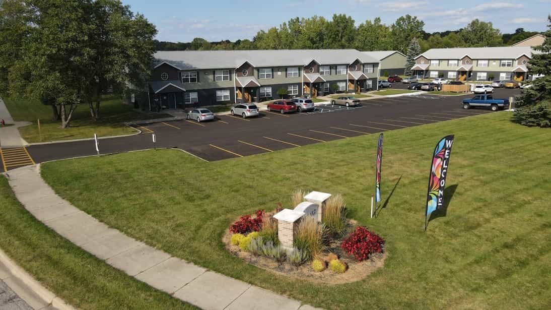 Emerald Pointe Apartments (Formerly Dunedin I & Ii)