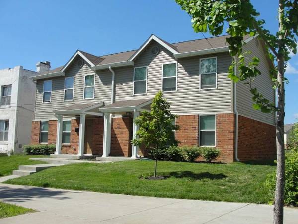 Etzel Place Apts