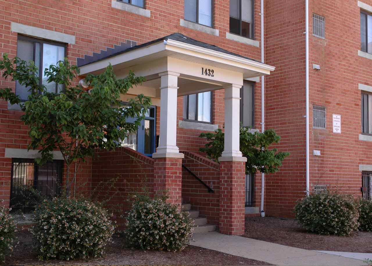 Faircliff Plaza West