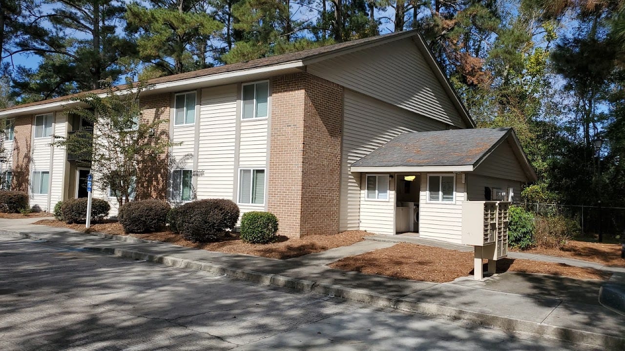 Fairfax Garden Apts