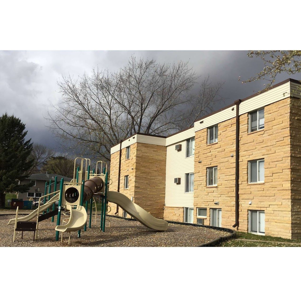 Fairview Apartments