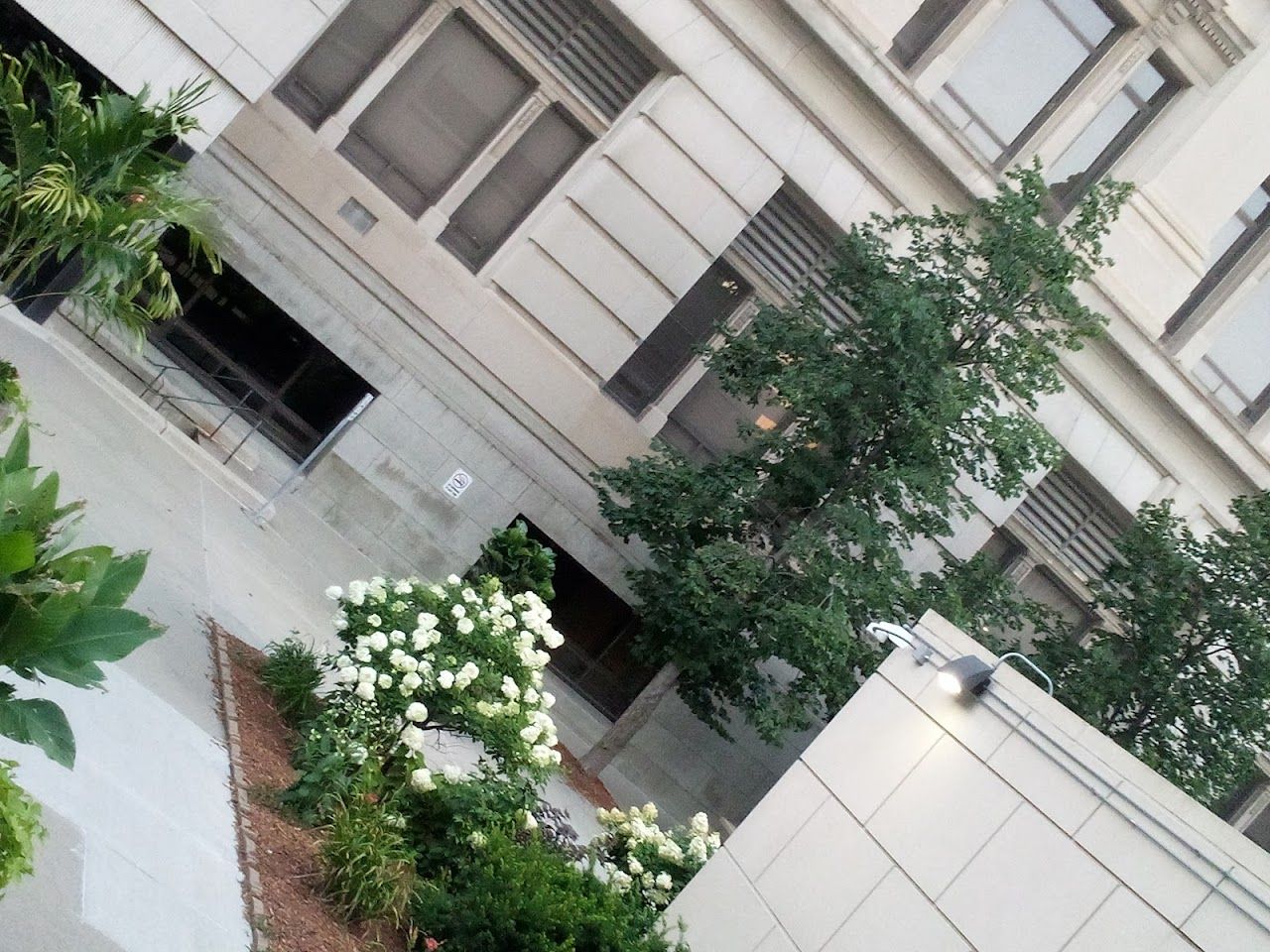 Farnam Building Apts