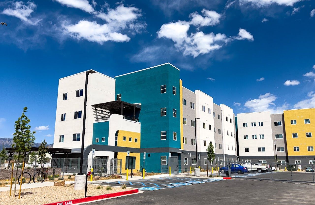 Farolito Apartments