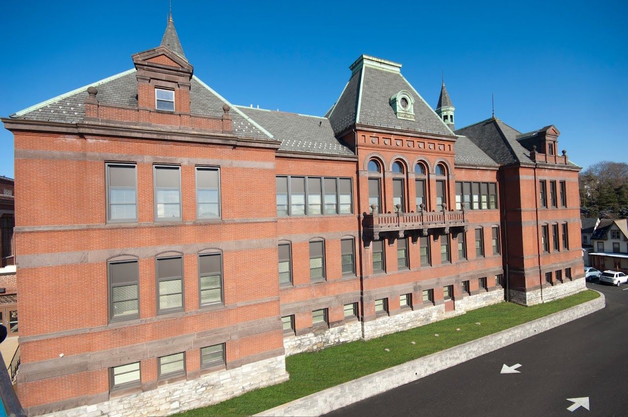 Felton Building Apts