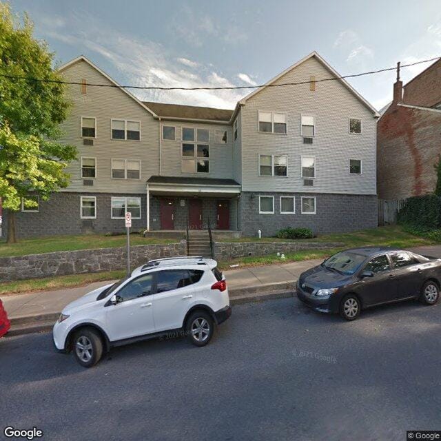 Ferry Street Apts