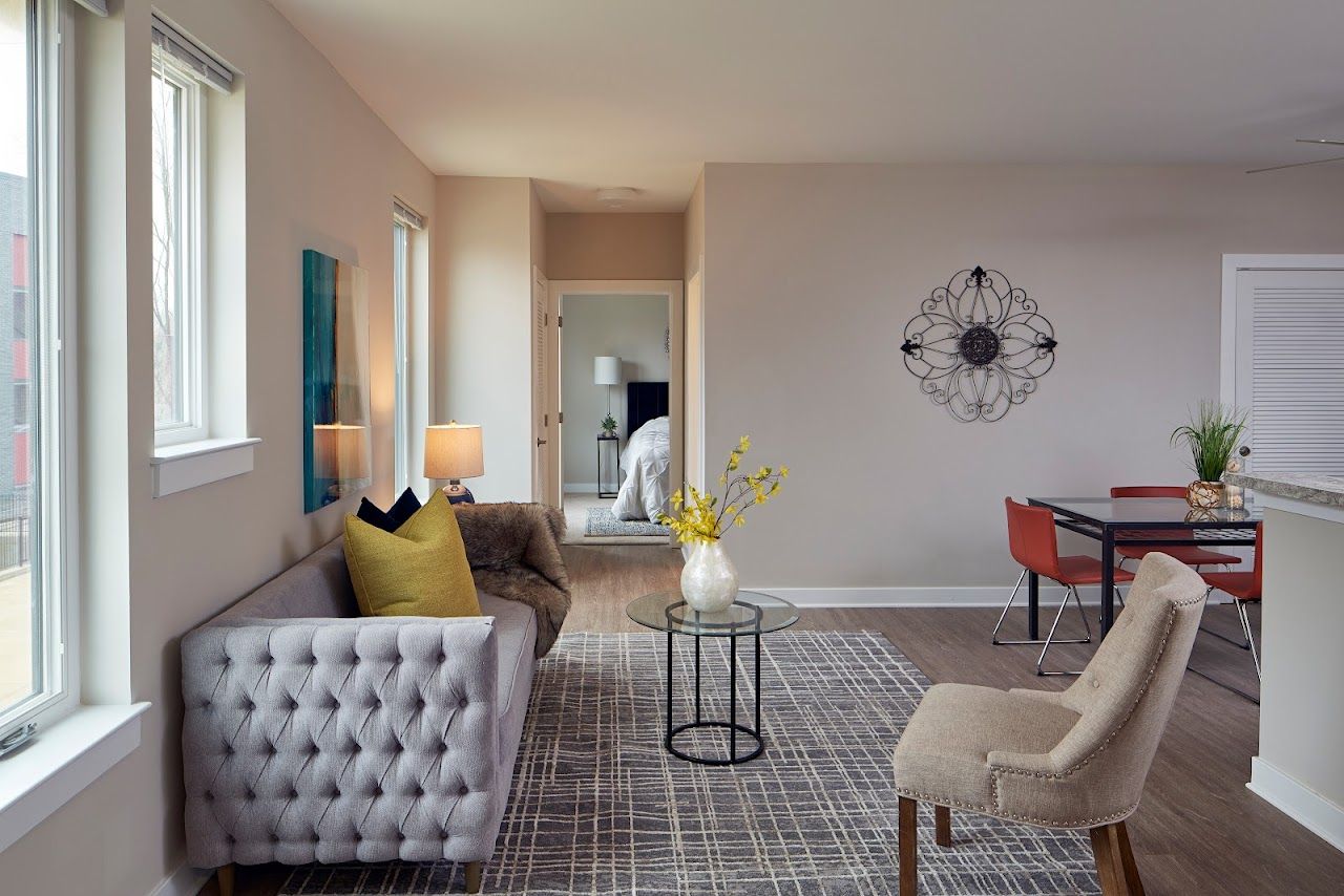 Flamingo Place Apts