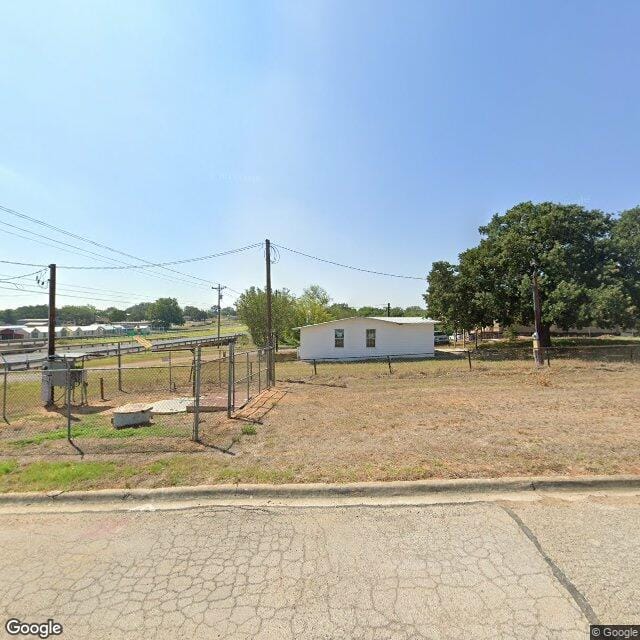 Floresville Square Apts