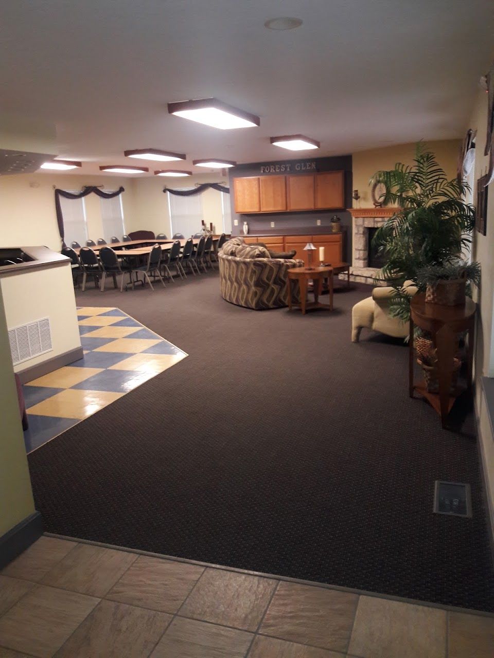 Forest Glen Apts