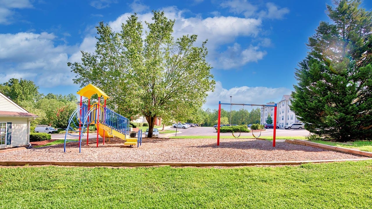 Forest Glen Apts