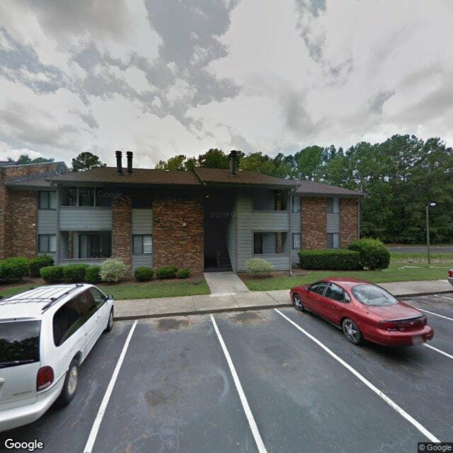 Forest Hills Apts