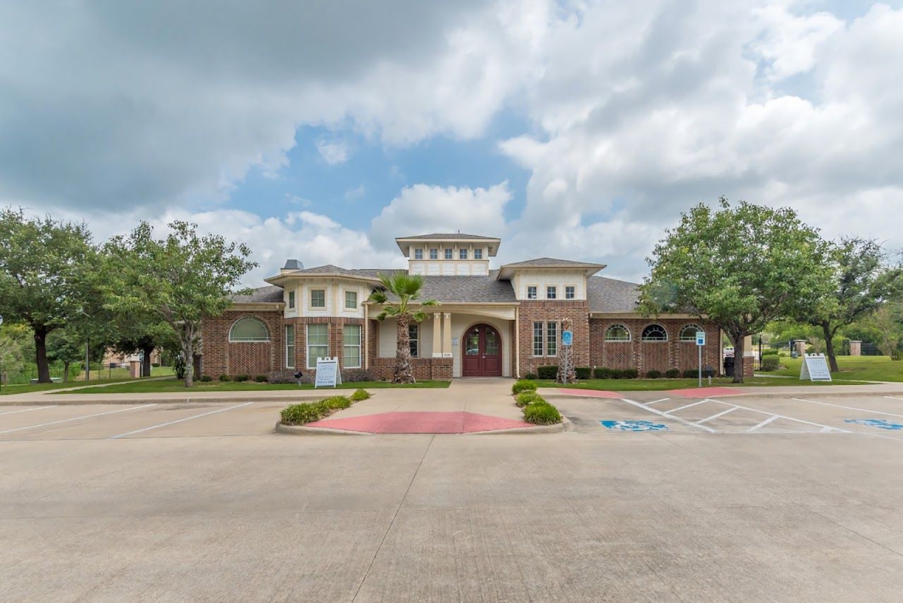 Forest Park Apts