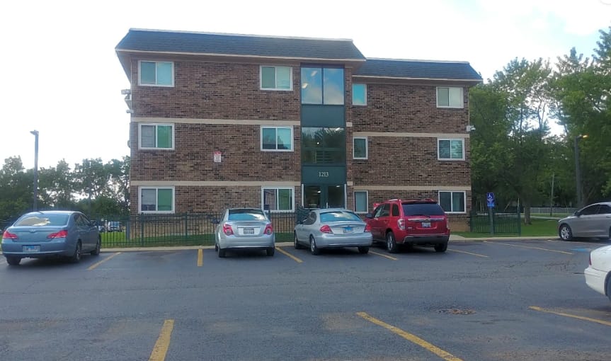 Forest Ridge Apts