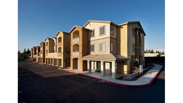 Forestwood At Folsom Family Apts