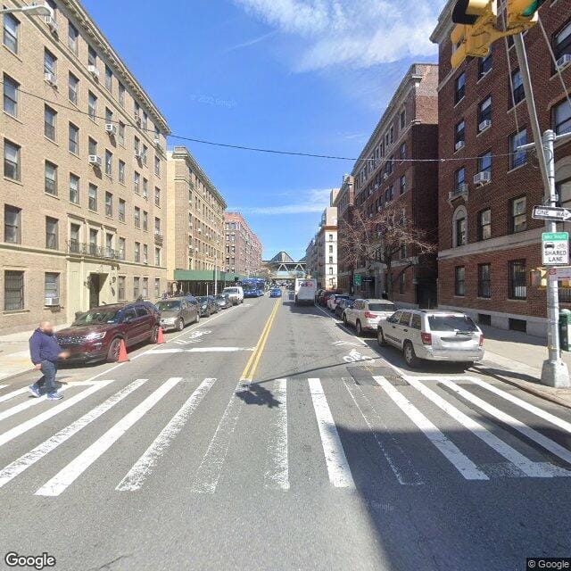 Fort Washington Avenue Cluster (W 183rd St)
