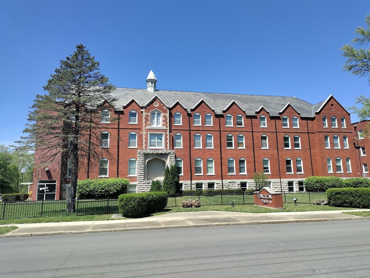 Franciscan Villas