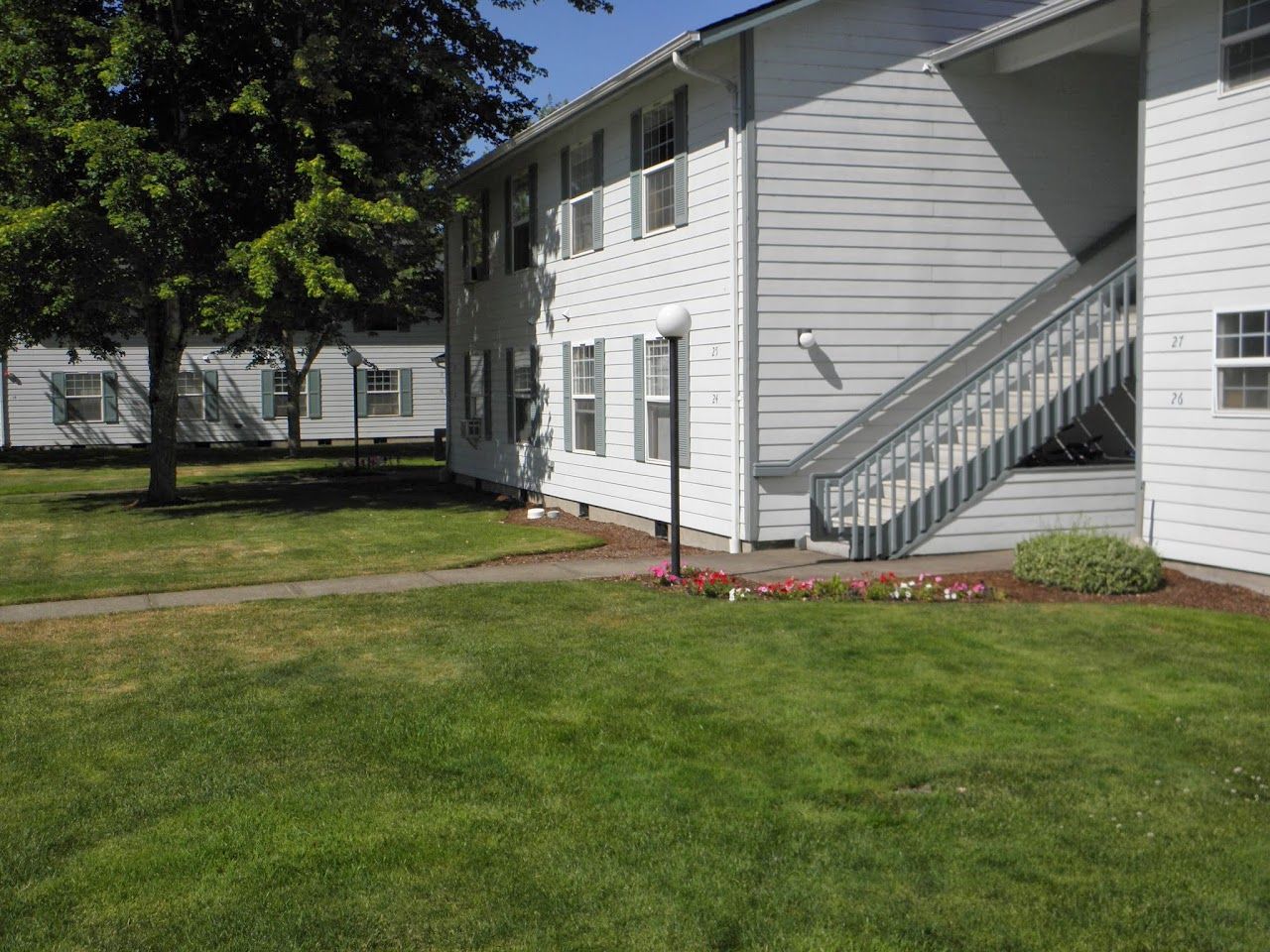 Franklin Place Apts