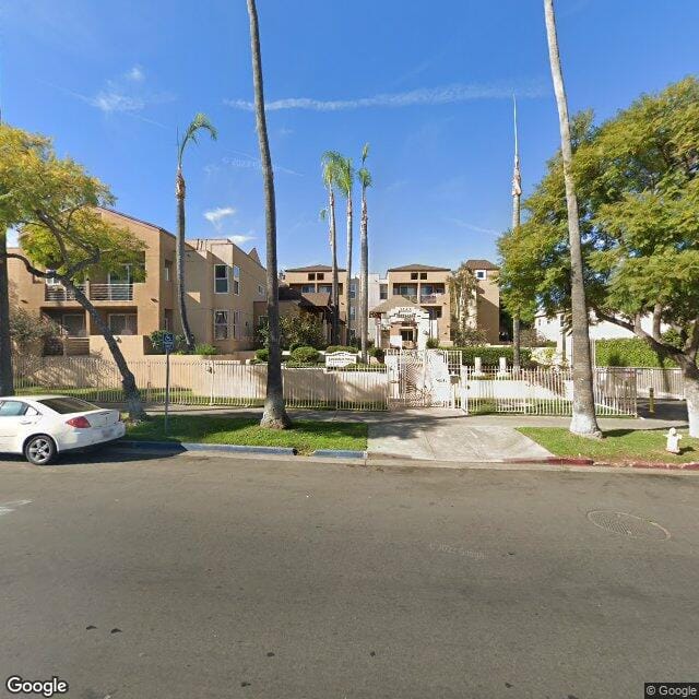 Freeman Villa Apts