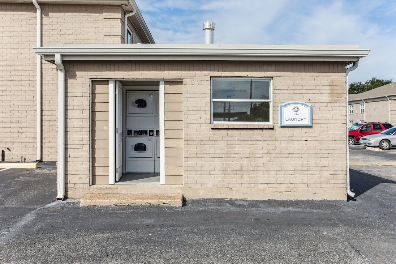 Gardenview Apts