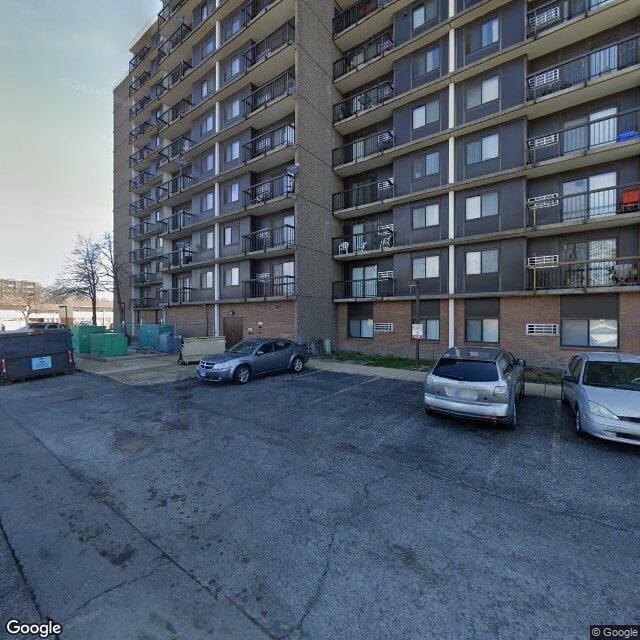 Gary Manor Apts