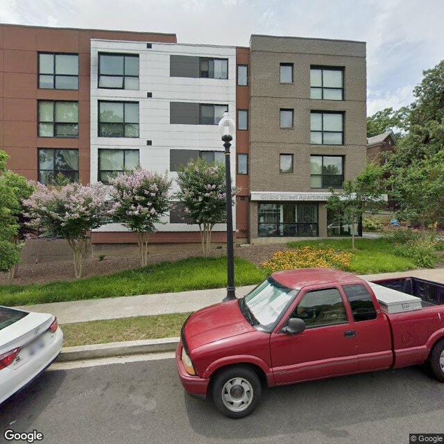 Girard Street Apartments