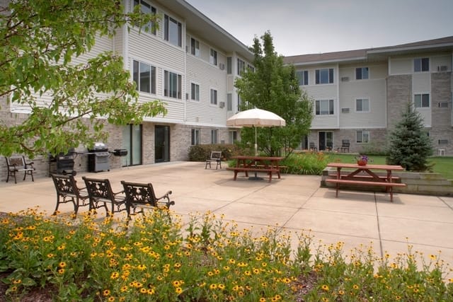 Glenwood Crossing Apts