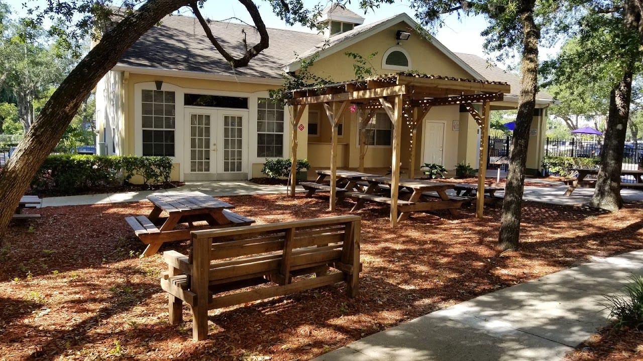 Golden Oaks