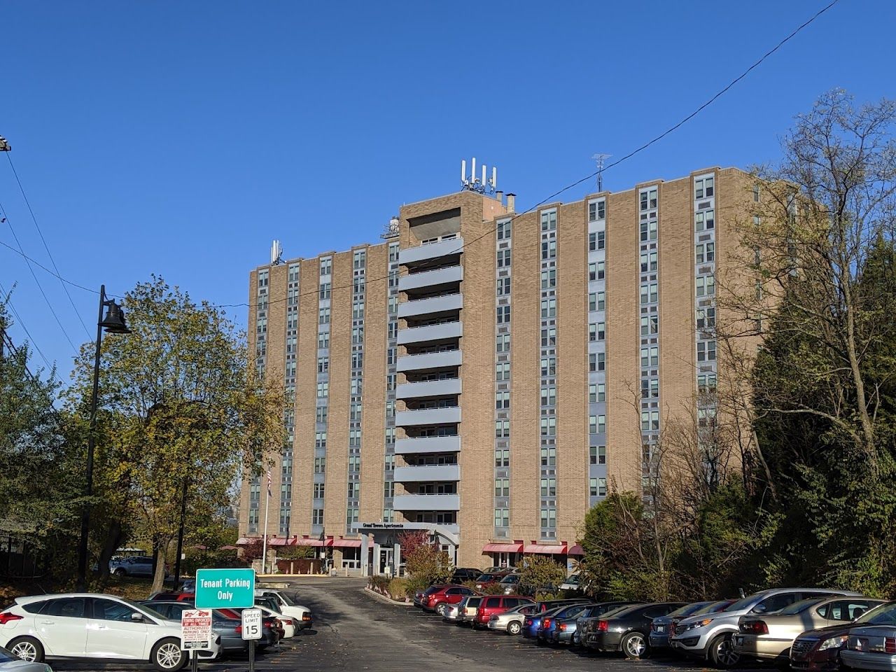 Grand Towers