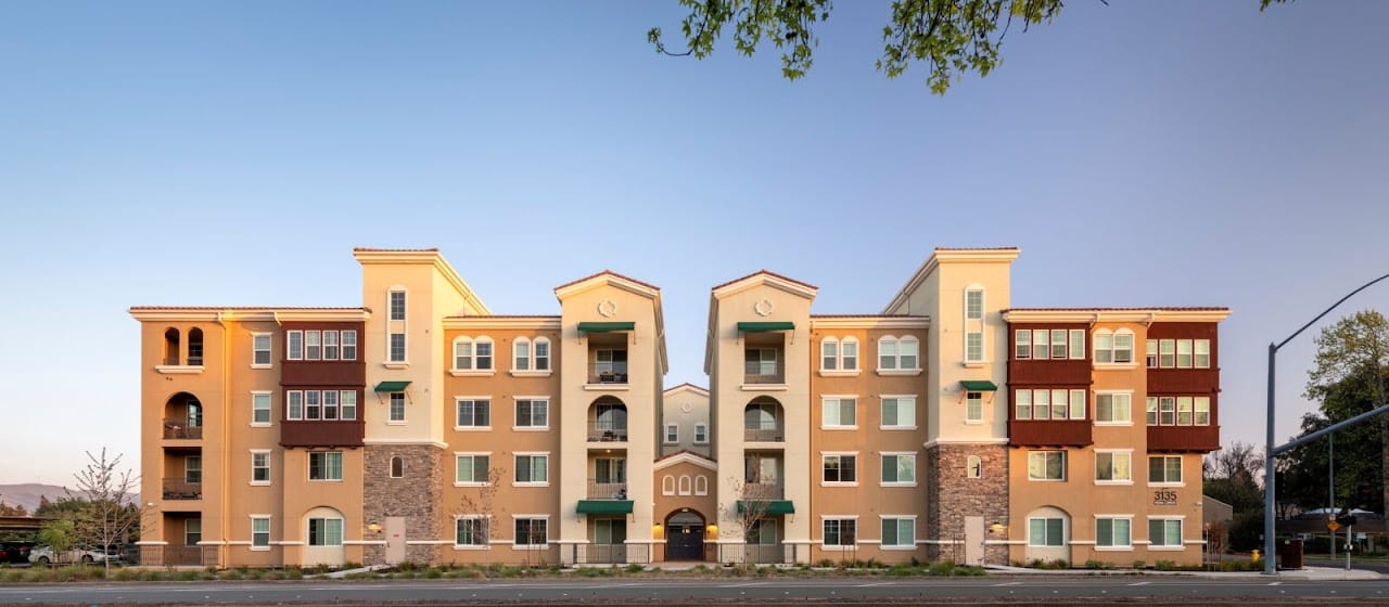 Granite Ridge Apartments
