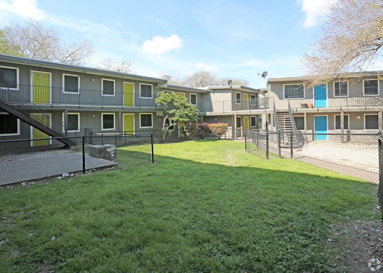 Greentree Apts