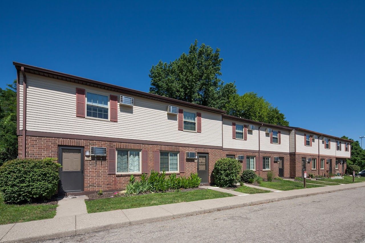 Greentree Village Apartments