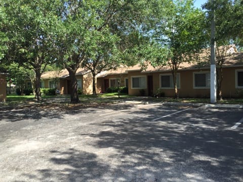 Grove Pointe