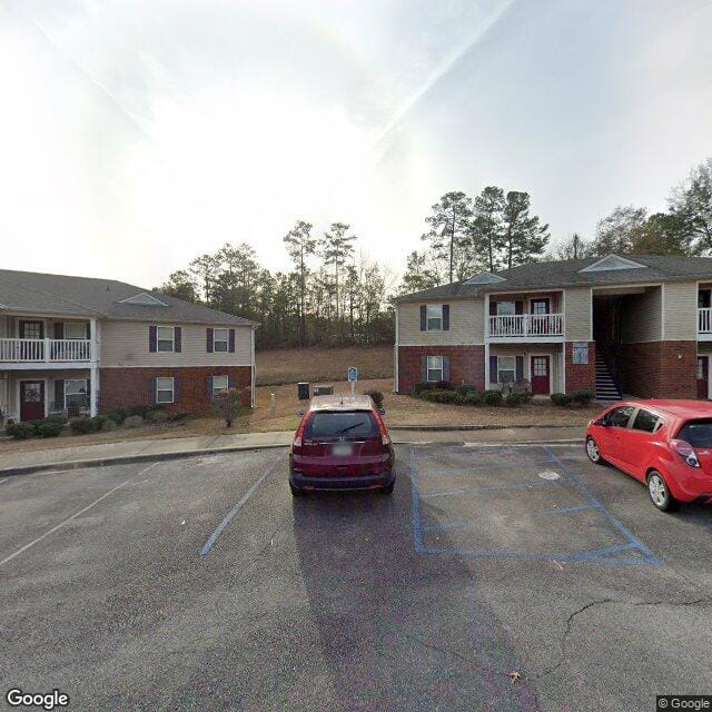 Hampton Lake Apartments