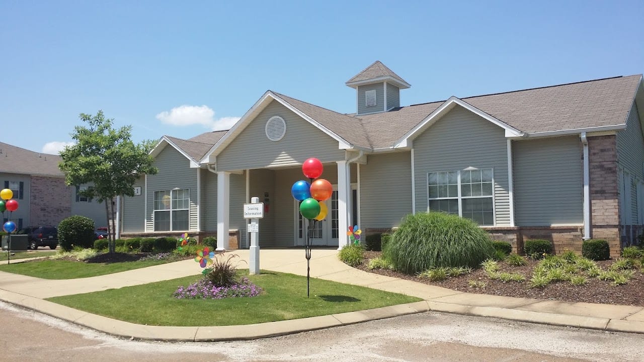 Hampton Park Apts
