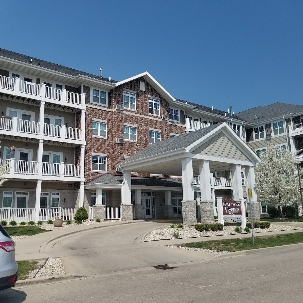 Harborside Commons