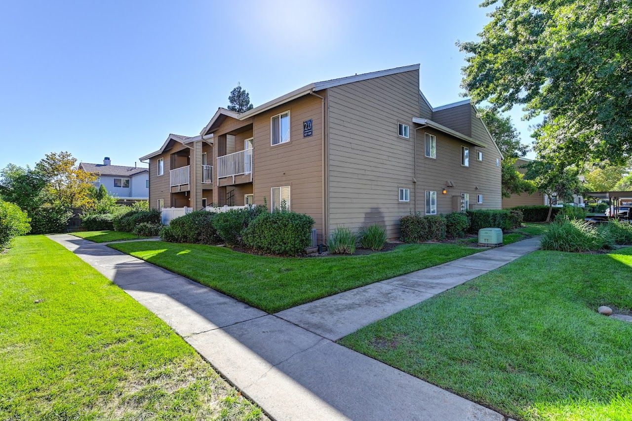 Hastings Park Apts