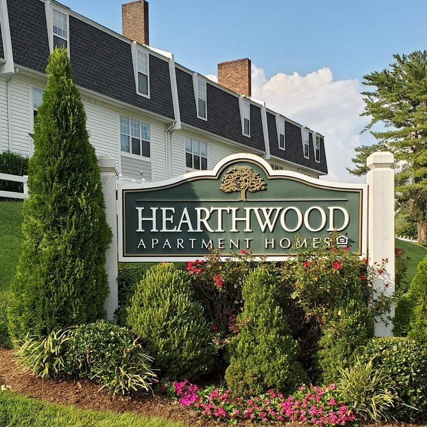 Hearthwood Apts