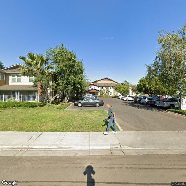 Heritage Oak Senior Apts