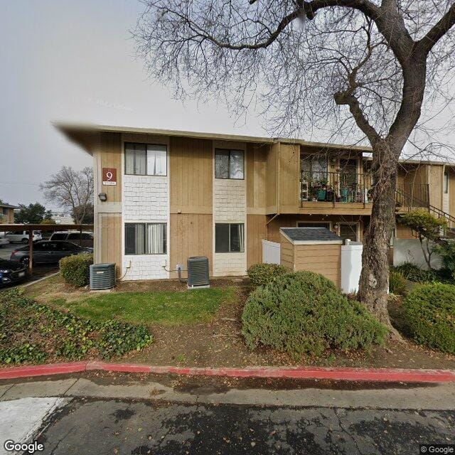 Heritage Oaks Apts