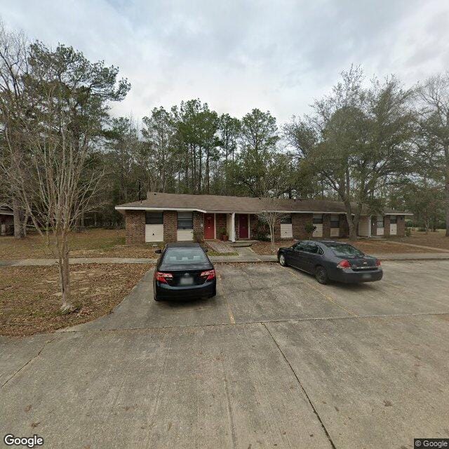 Hickory Lane Apts